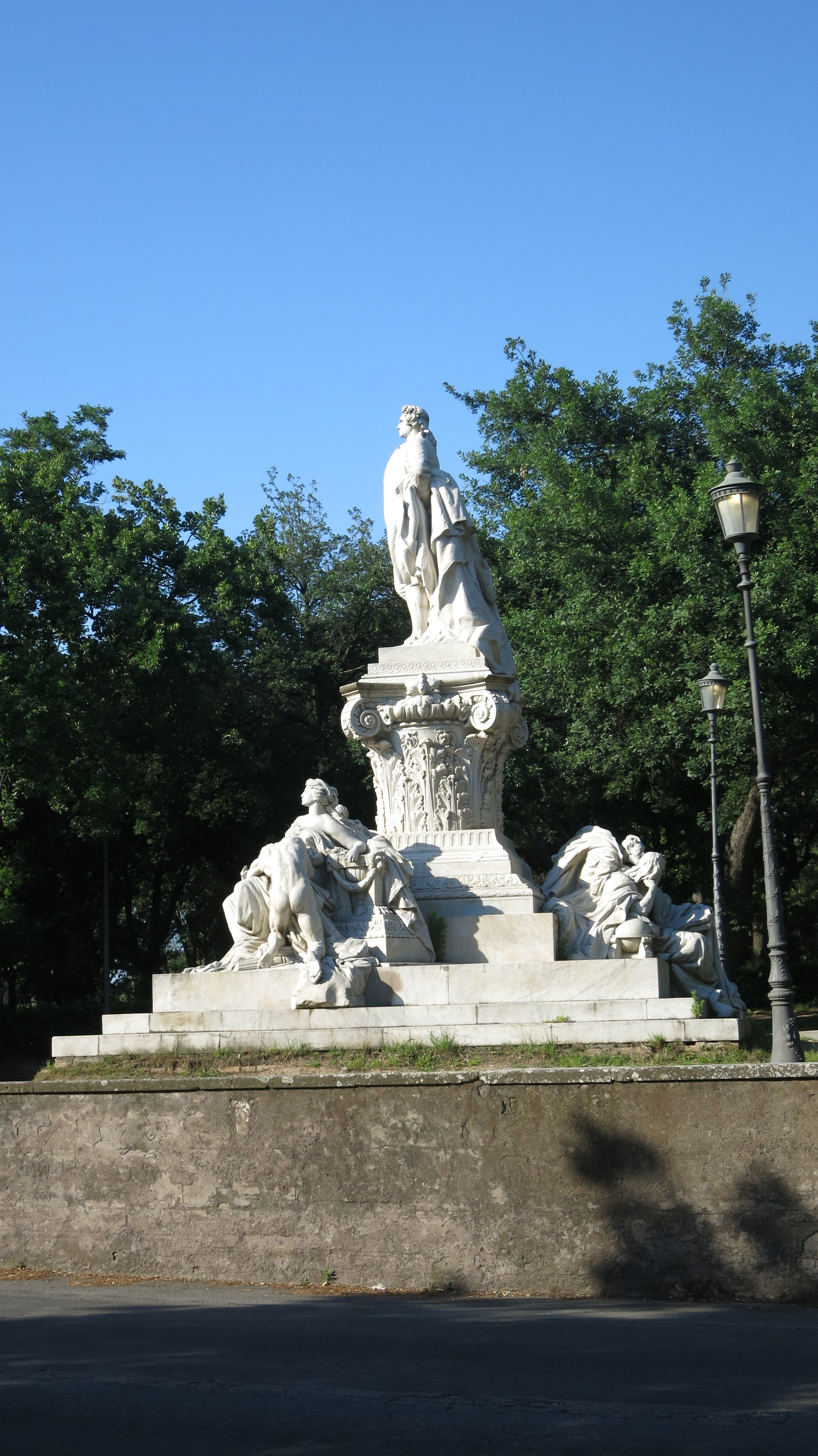 https://d33wubrfki0l68.cloudfront.net/036b150e6d2e2fa421e4f31dd75df5bec574d4c1/e22d3/posts/06-02-19/borghese-park-2.jpg