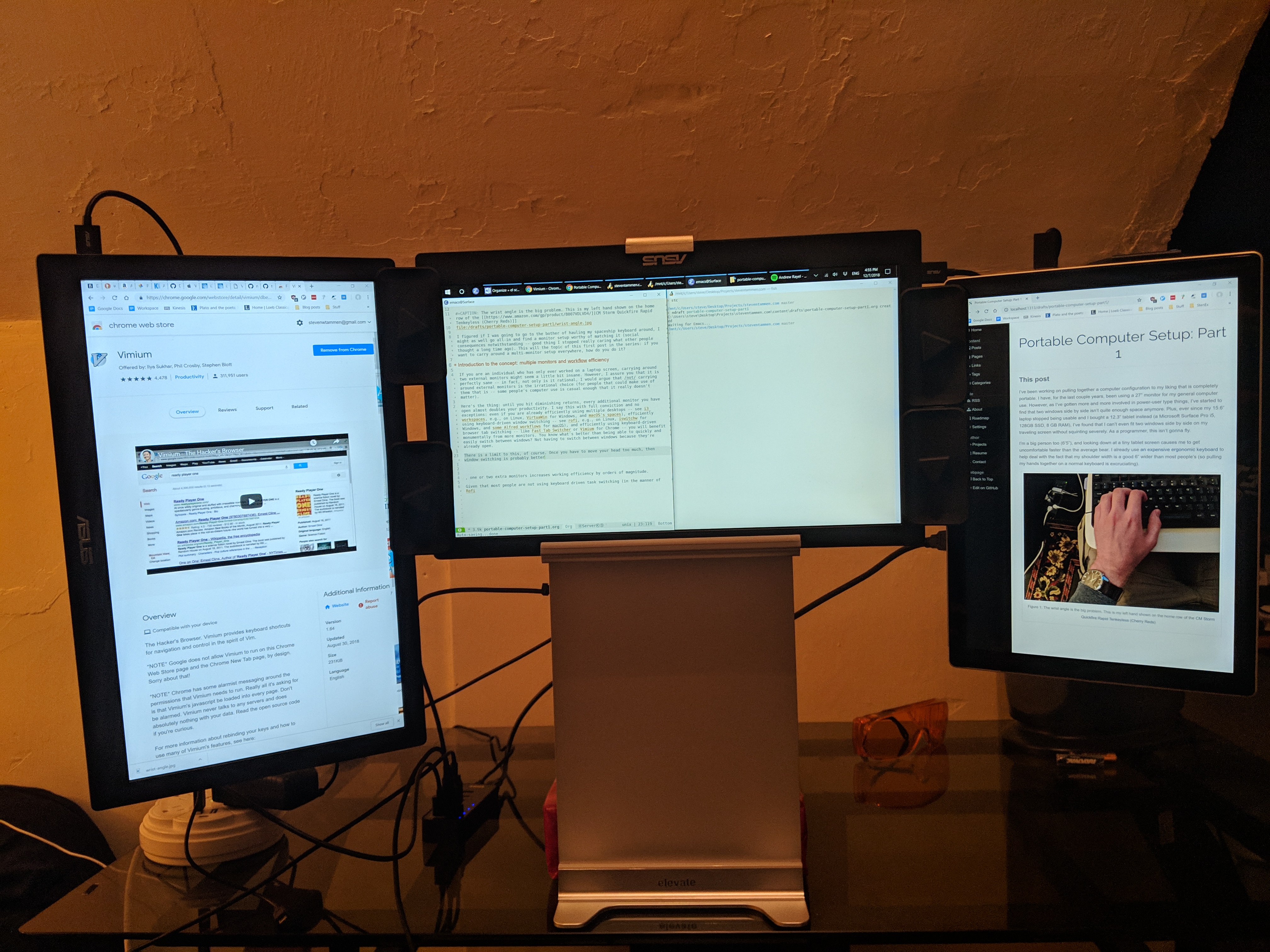 Figure 3: The monitor setup, a bit closer in